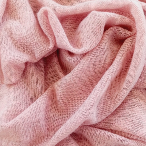 Halogen Blush Pink Cashmere Oversized Wrap Blanket Scarf - Picture 5 of 13